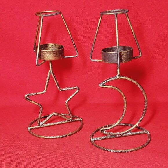 Metal Star Moon Tea Light Candle Holder Set of 2 - Picture 9 of 10
